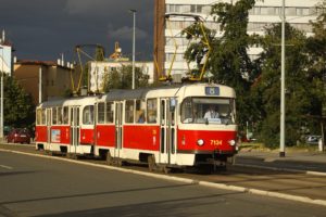Jízdní řády pražské MHD se navrací do starých kolejí