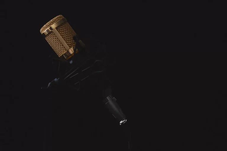 Rádio a moderování – ilustrační foto