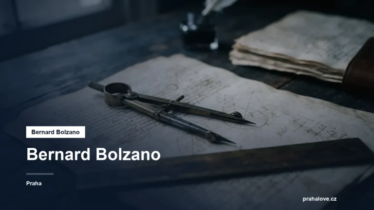 Staré geometrické kružítko a rukopis