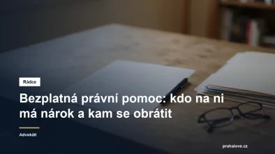 Vyplňovaný formulář žádosti a psací potřeby na stole