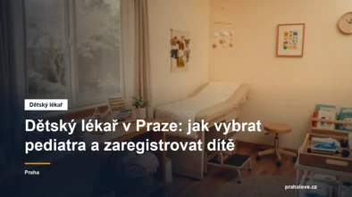 Světlá dětská ordinace s vyšetřovacím lehátkem a hračkami