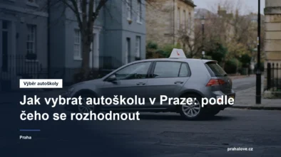 Výcvikové auto autoškoly se značením L v městském provozu