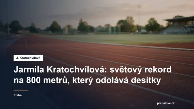 Atletická dráha za ranního světla