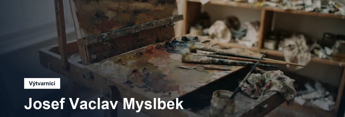 Malířská paleta, štětce a stojan v ateliéru