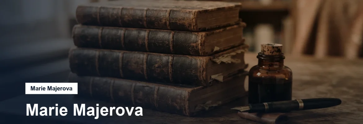 Staré knihy, plnicí pero a kalamář na psacím stole