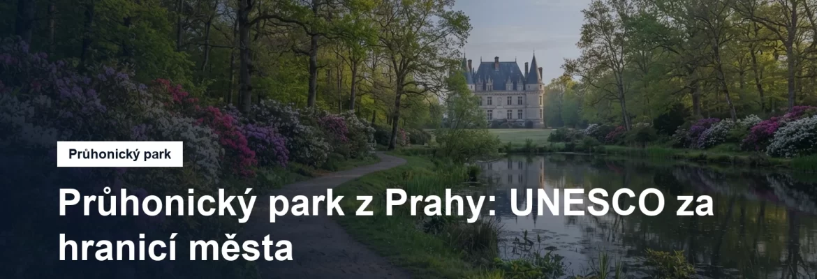 Rozkvetlý park s rybníkem a zámkem v pozadí