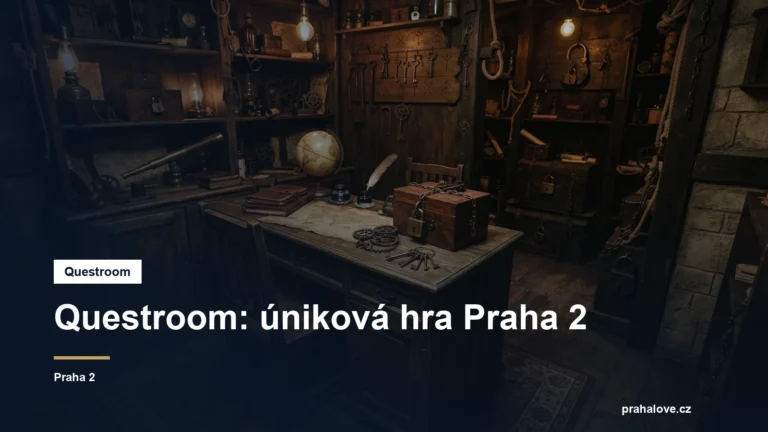 Interiér únikové hry se zámky a starým nábytkem