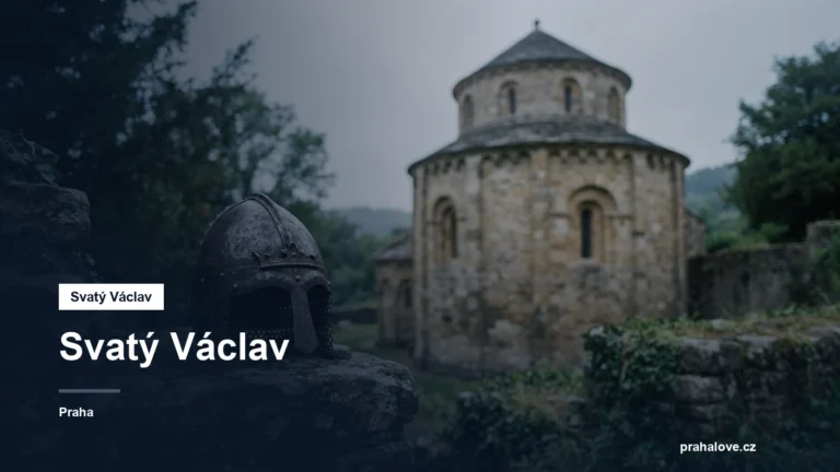 Románská rotunda a přilba knížete