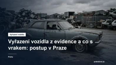 Starší auto určené k ekologické likvidaci na zpevněné ploše