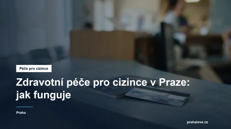 Kartička pojištěnce a pas na recepci ordinace