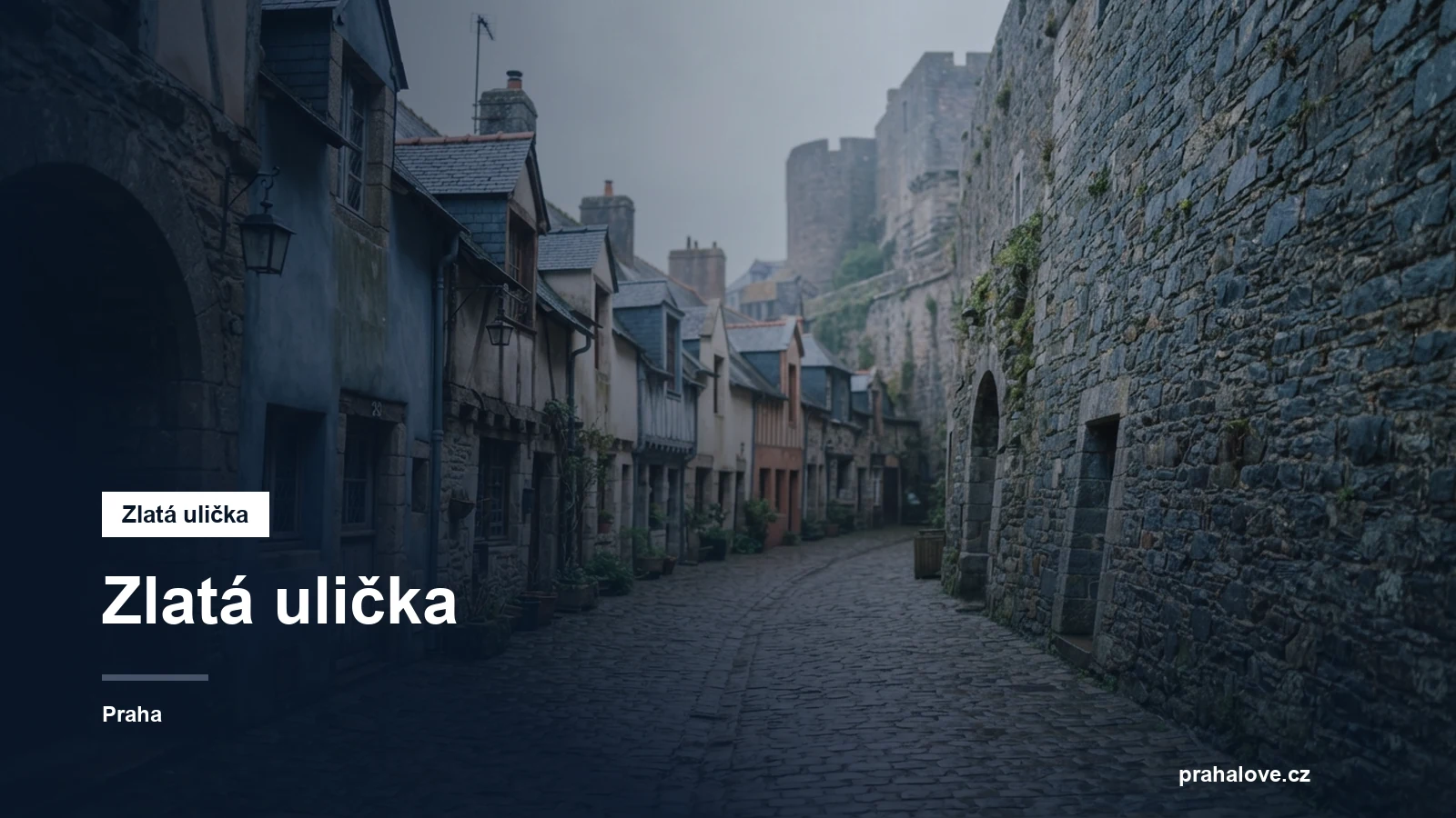 Řada malých barevných domků u hradby