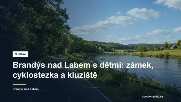 Cyklostezka u řeky