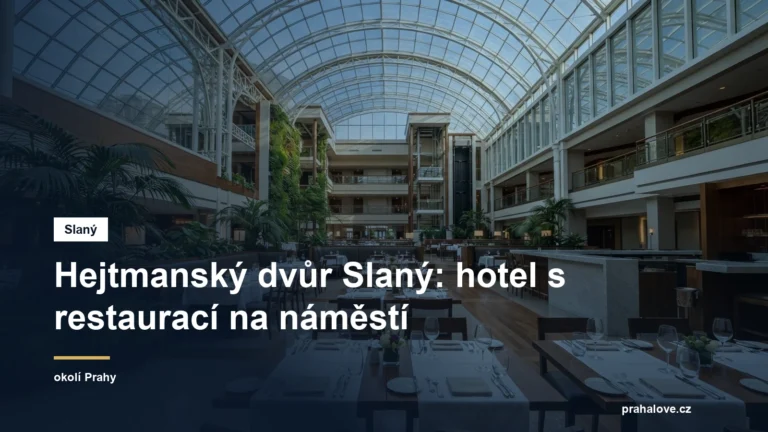 Atriová restaurace se skleněnou střechou