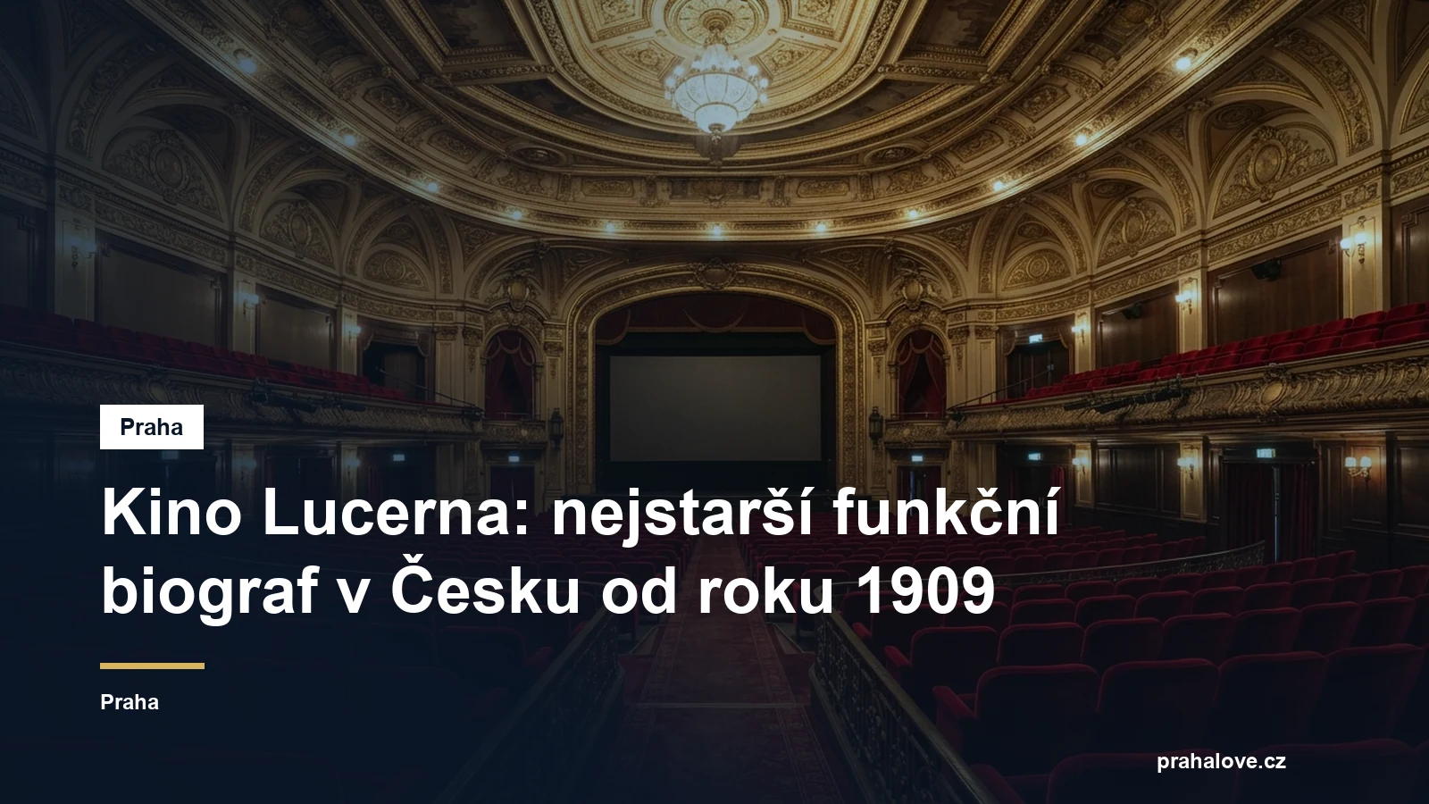 Zdobený sál historického kina s červenými sedadly