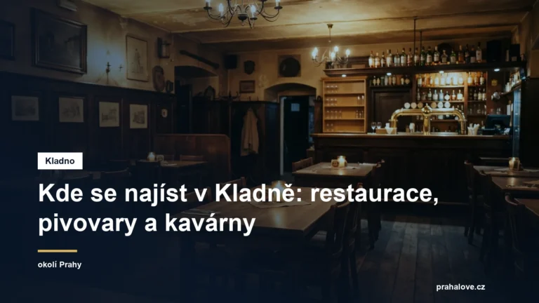 Interiér české restaurace s dřevěnými stoly