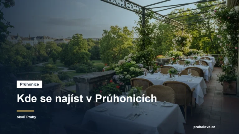 Terasa hotelové restaurace s výhledem do parku