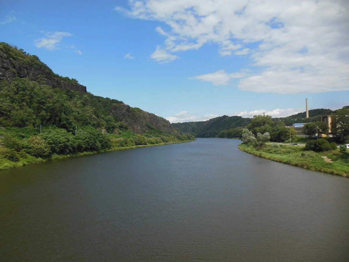 Vltava u Řeže z lávky