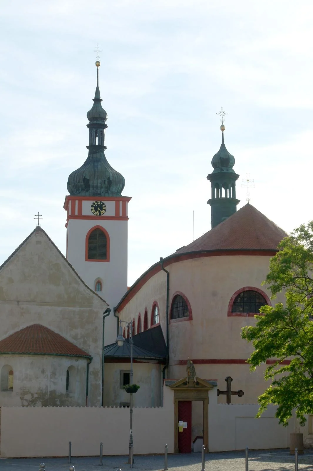 Bazilika sv. Václava a kostel sv. Klimenta ve Staré Boleslavi