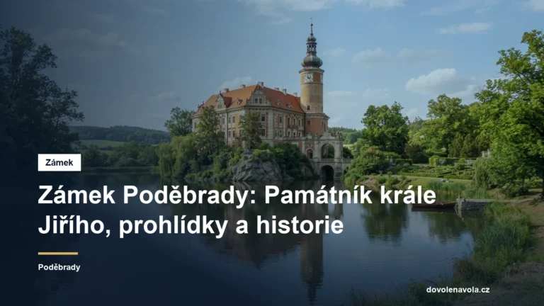Zámek nad řekou