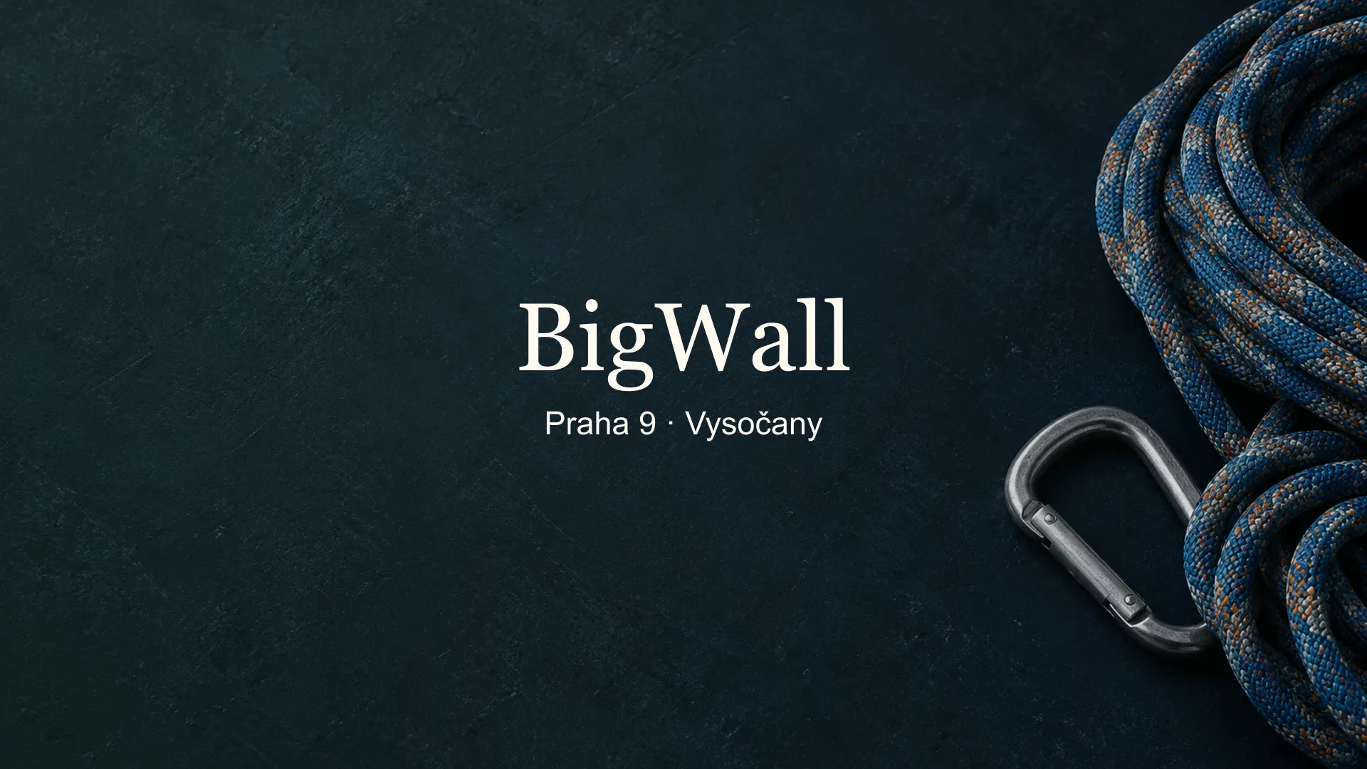 Tematické zátiší lezeckých pomůcek s titulkem BigWall, Praha 9 · Vysočany