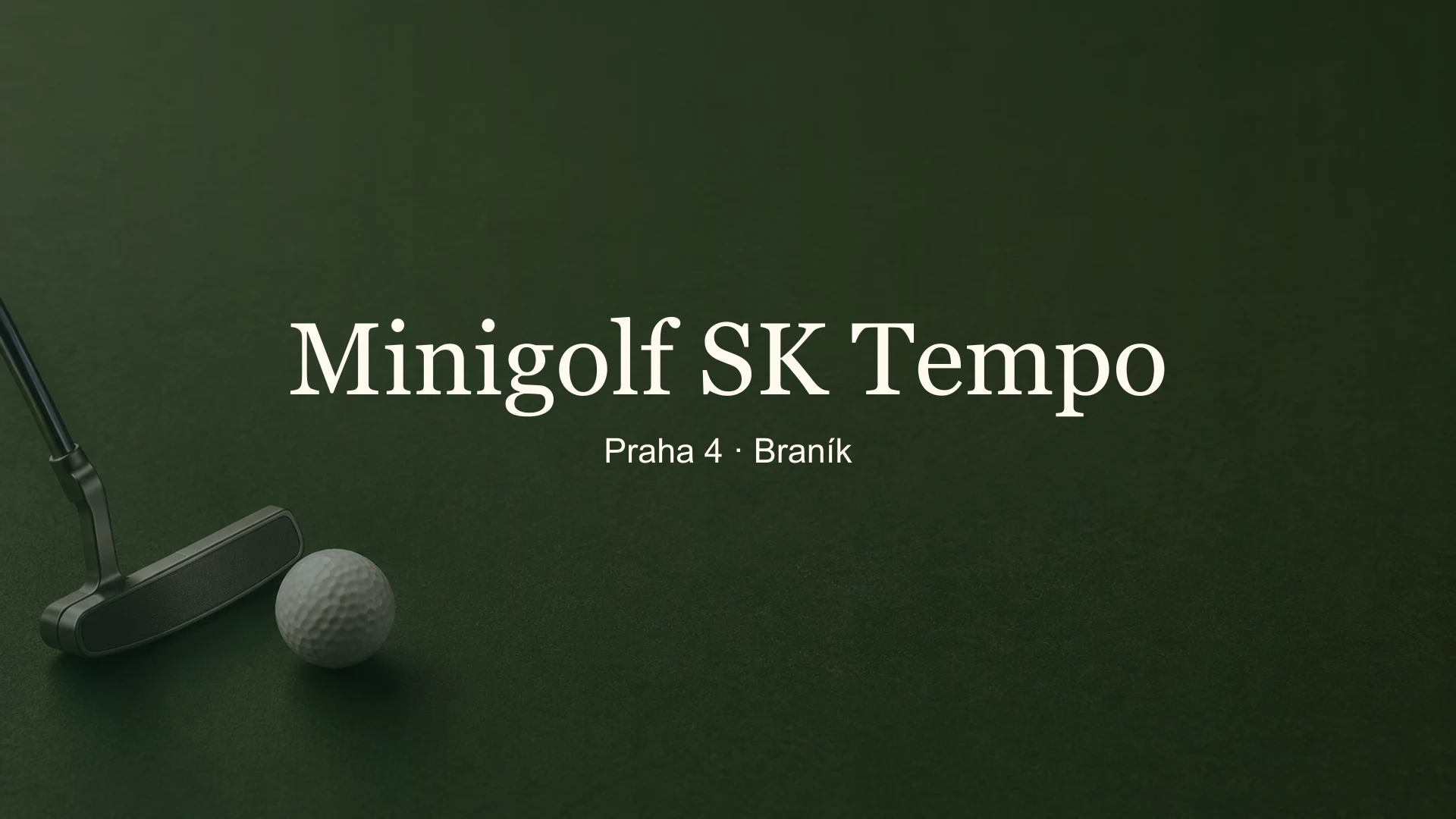 Tematické zátiší golfového míčku a pomůcek s titulkem Minigolf SK Tempo, Praha 4 · Braník