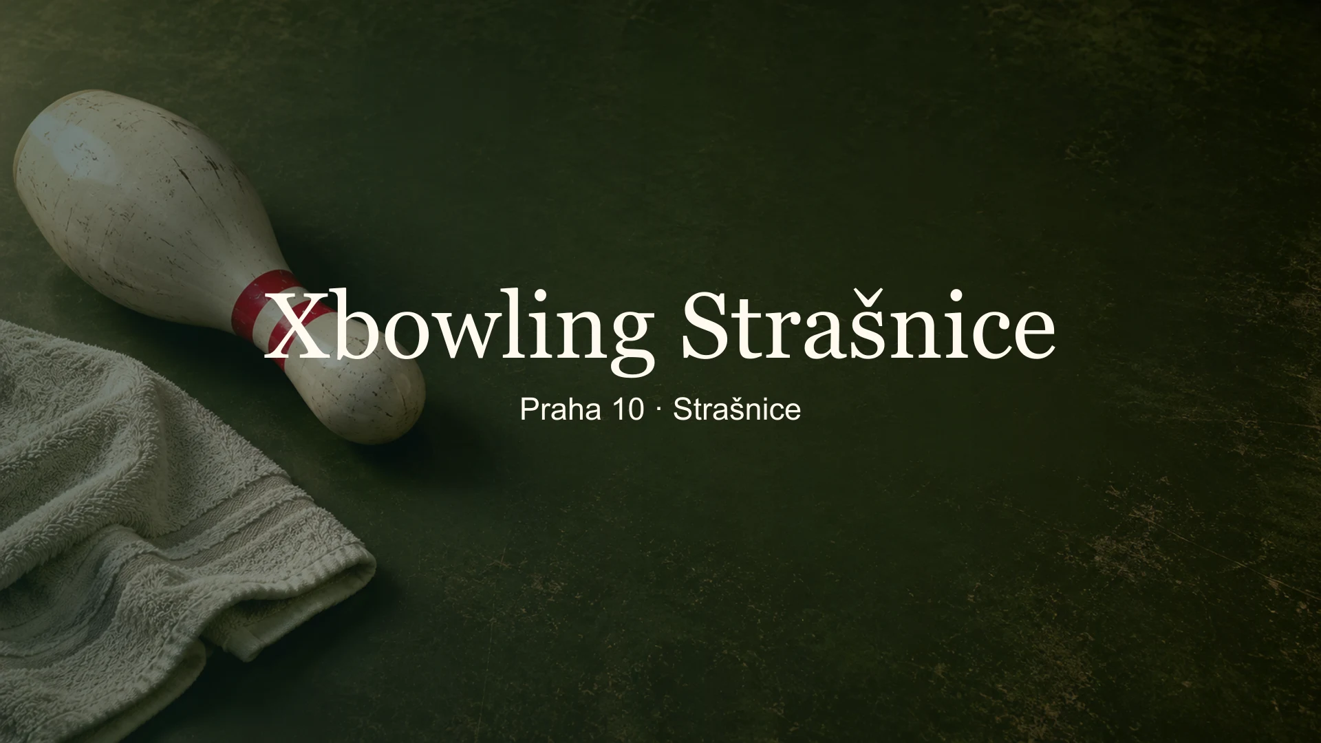 Tematické zátiší bowlingového vybavení s titulkem Xbowling Strašnice, Praha 10 · Strašnice
